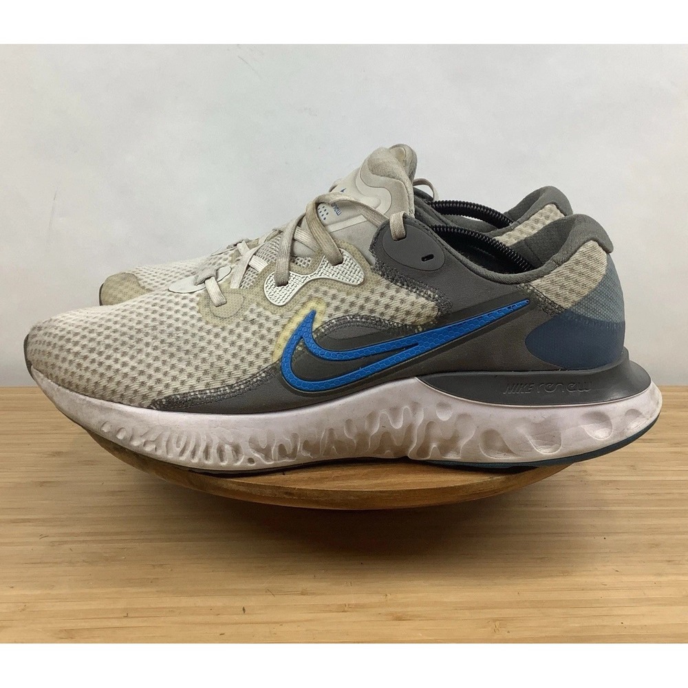 Nike Mens Renew Run 2 CU3504-003 White blue grey Sneakers Size 12 used great con